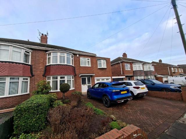 House for sale in New York, North Tyneside