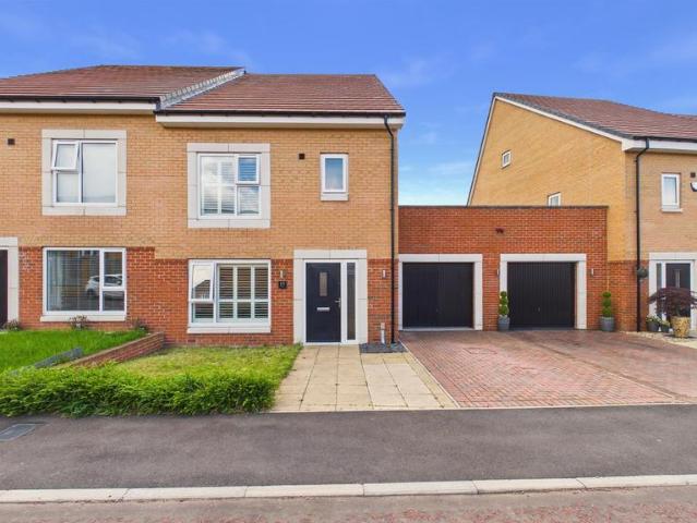 House for sale in Chester Gate, Tyne And Wear