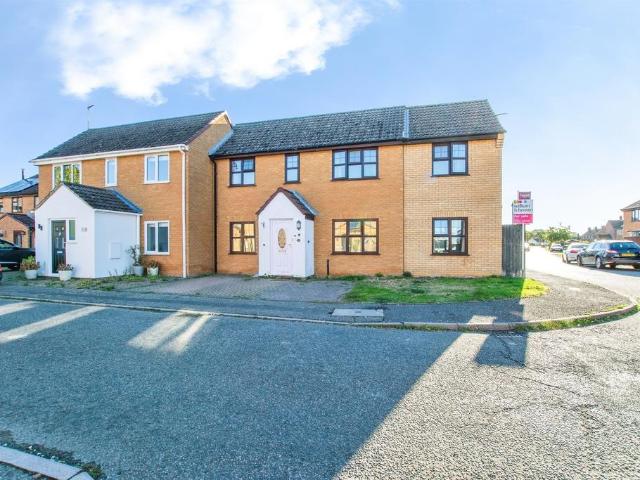 House for sale in Outwell, King's Lynn and West Norfolk