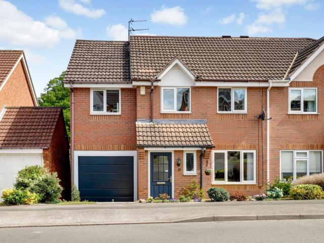 House for sale in Gedling, East Midlands