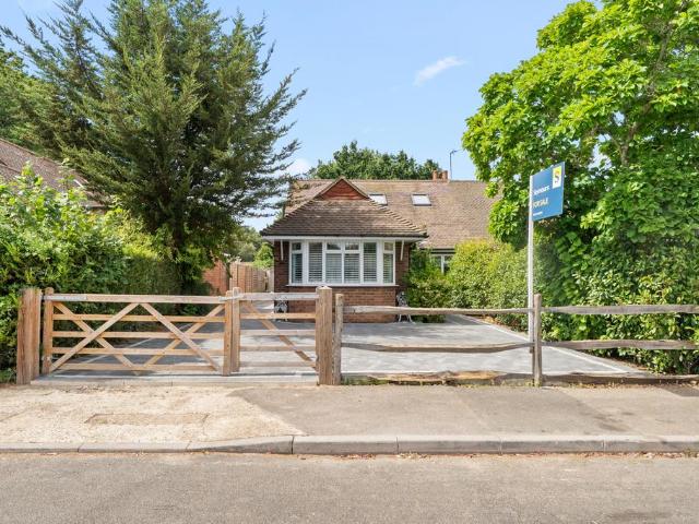 House for sale in Ottershaw, Runnymede