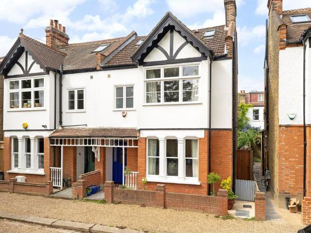 House for sale in Hampton Wick, Isle Of Man