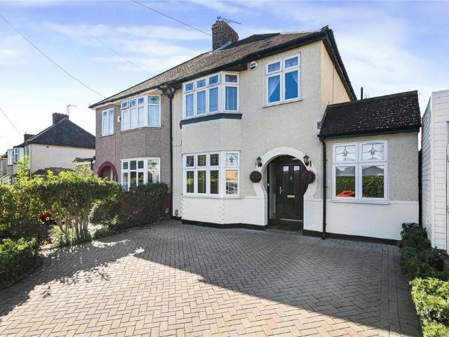 House for sale in Belle Grove, Greater London