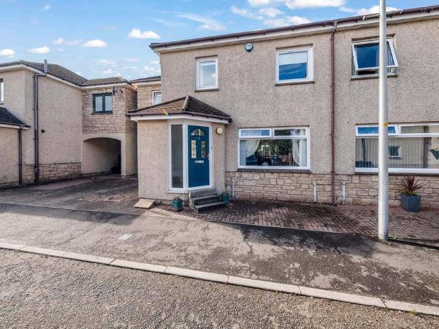 House for sale in Kirkton, Scotland