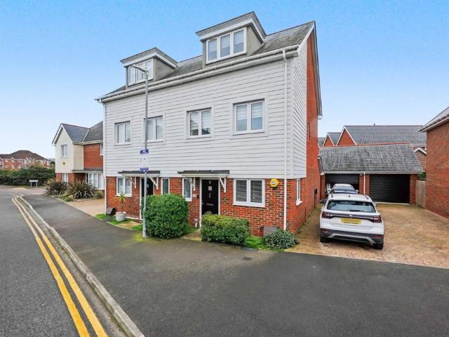 House for sale in Snodland, Bourne Vale