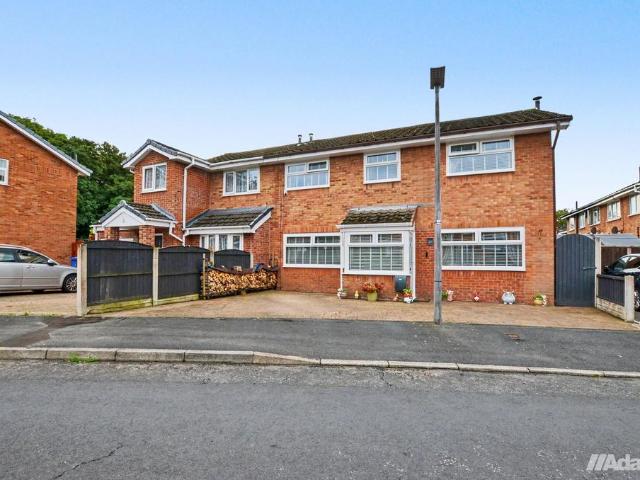 House for sale in Beechwood, Halton