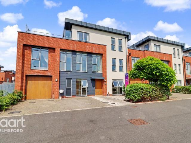 House for sale in Chelmsford, Essex