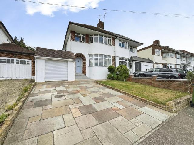 House for sale in New Eltham, Greater London