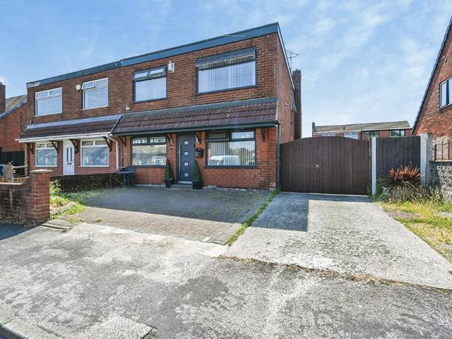 House for sale in Marus Bridge, Wigan