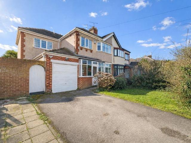 House for sale in Overchurch Hill, Upton