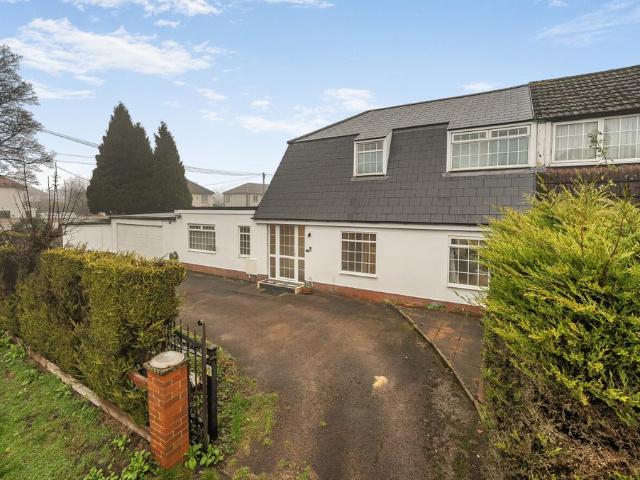 House for sale in Chapel Allerton, West Yorkshire