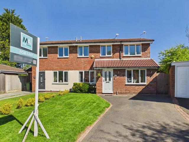 House for sale in Old Hall, Warrington
