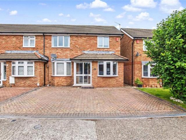 House for sale in London Borough of Bexley, Greater London