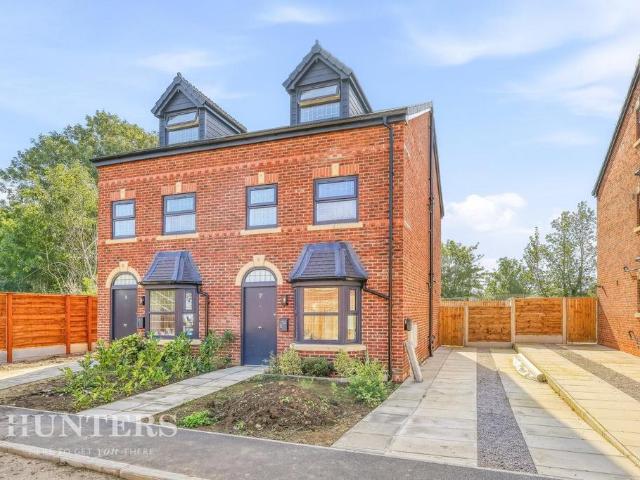 House for sale in Newton Heath, Manchester