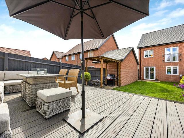 House for sale in Henley-on-Thames, Berrick Salome