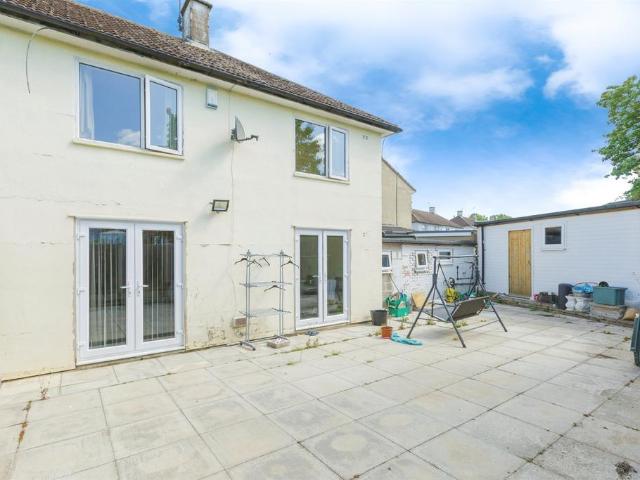 House for sale in Old Wharf, City Of Leicester