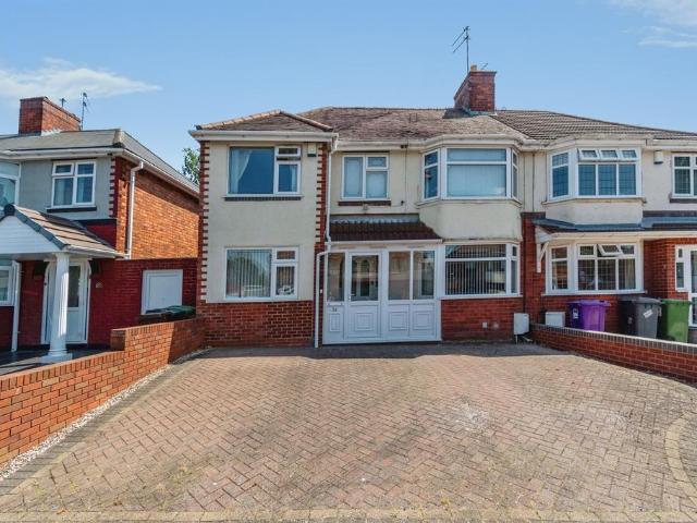 House for sale in Fallings Park, Park Village