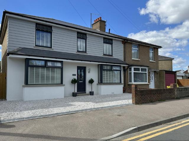 House for sale in Middle Deal, Dover