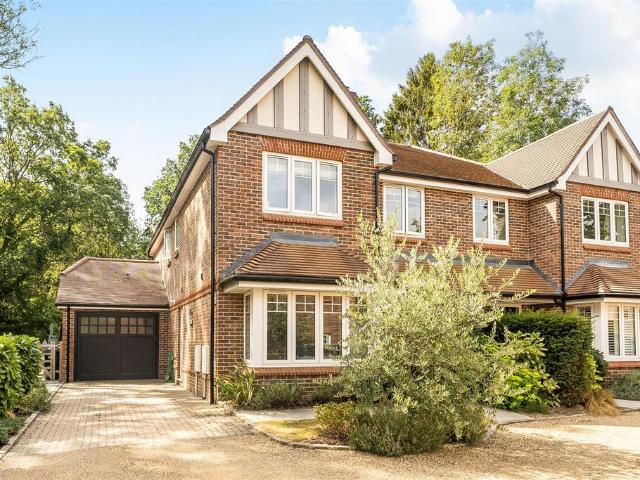 House for sale in Westborough, Surrey