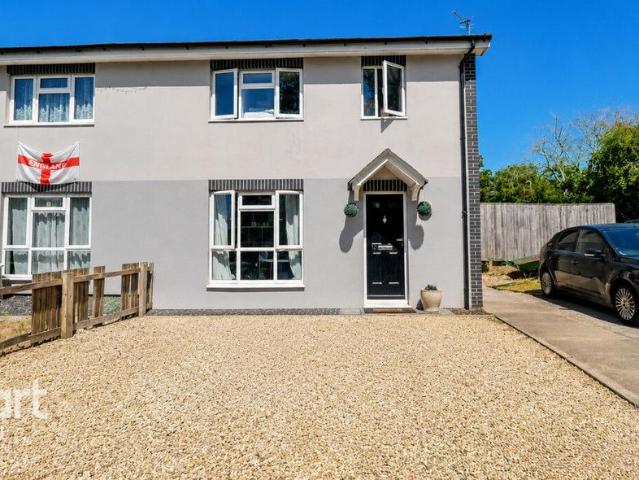 House for sale in Rodbourne, Swindon