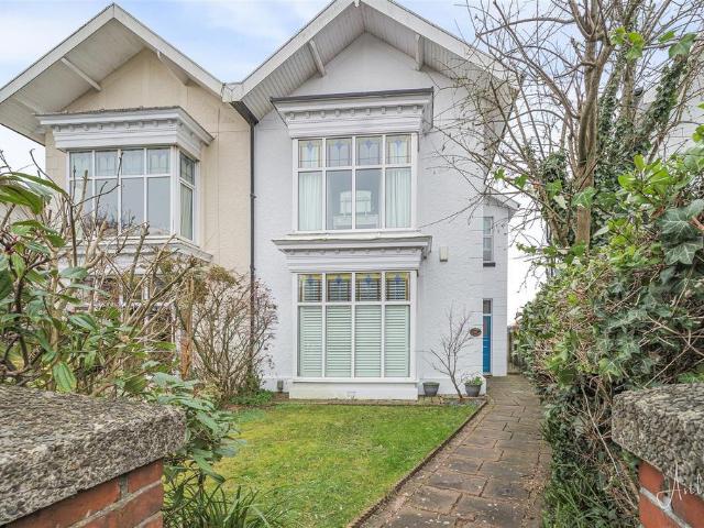 House for sale in Nangreaves, Wales