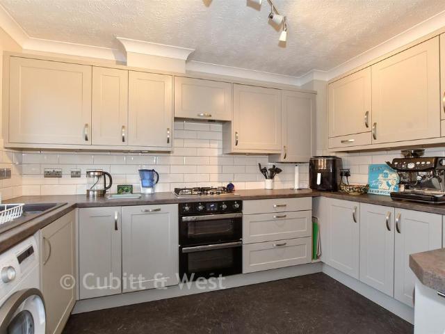 House for sale in Fole, Surrey
