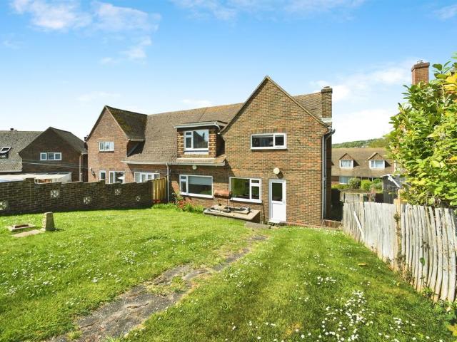 House for sale in Whitehawk, Brighton & Hove
