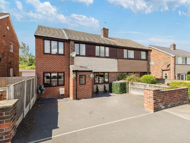 House for sale in Pontefract, West Yorkshire
