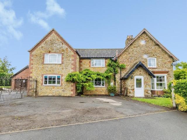 House for sale in Ingleby, Lincolnshire