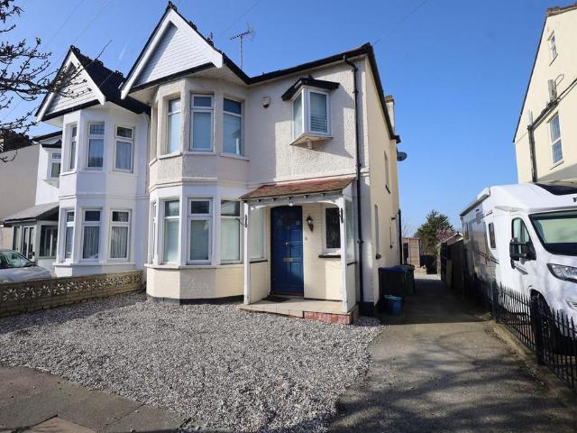 House for sale in Alton Barnes, Isle Of Man