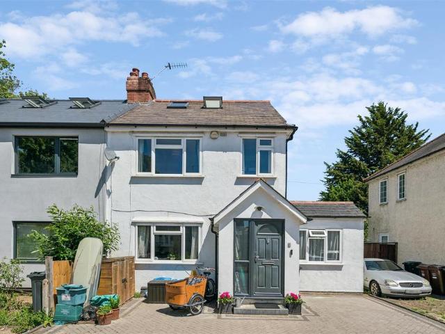House for sale in London Borough of Hounslow, Greater London