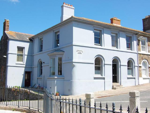 House for sale in Helston, Cornwall