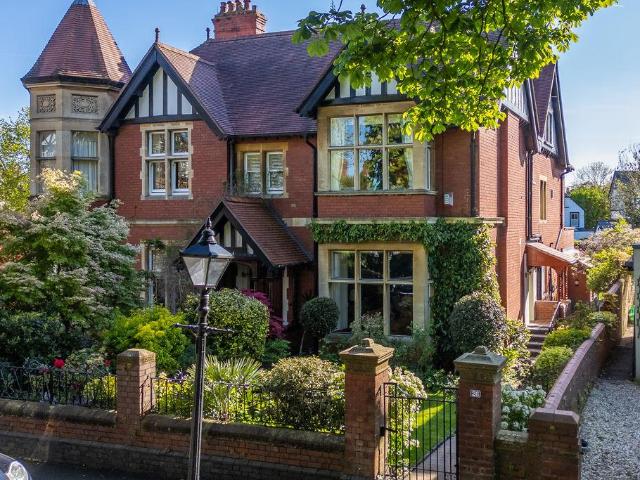 House for sale in Penarth, Wales