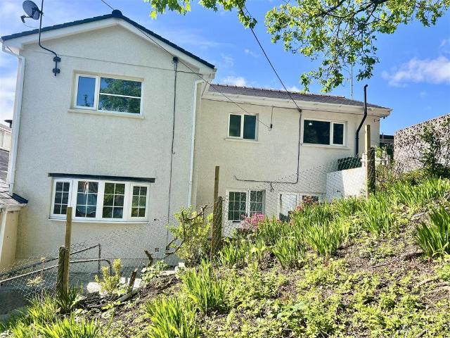 House for sale in Cwarter Bach, Lower Brynamman