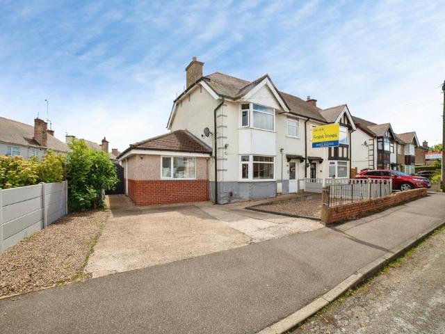 House for sale in East Midlands