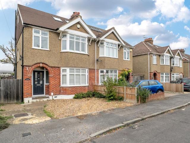 House for sale in Clewer Village, Windsor