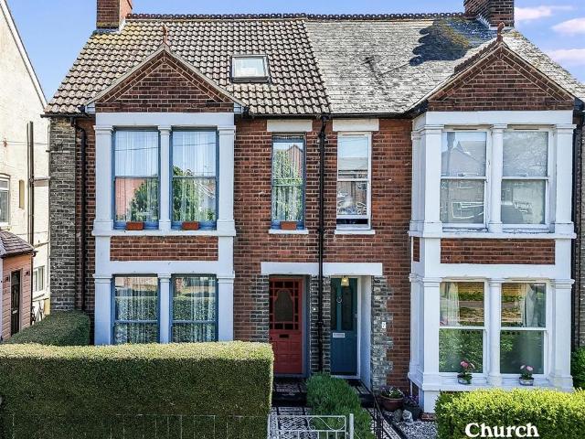 House for sale in Burnham-on-Crouch, Maldon