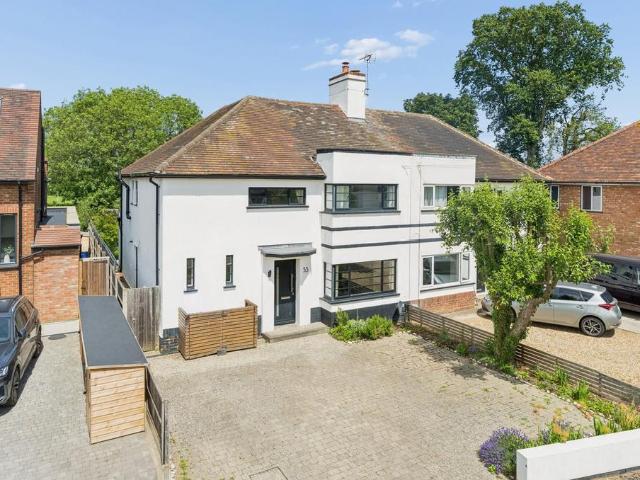 House for sale in Bearton, King's Walden