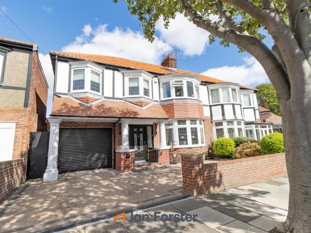 House for sale in Preston, Tynemouth