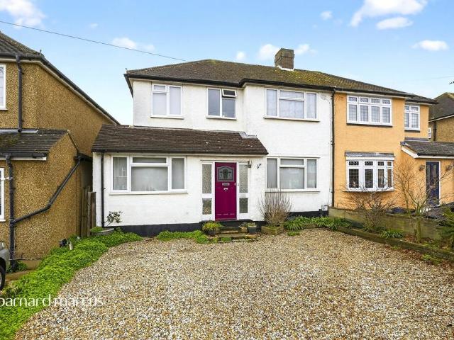 House for sale in Hook, Greater London