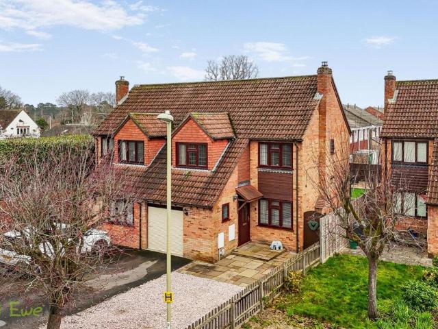 House for sale in Priest Down, Hampshire