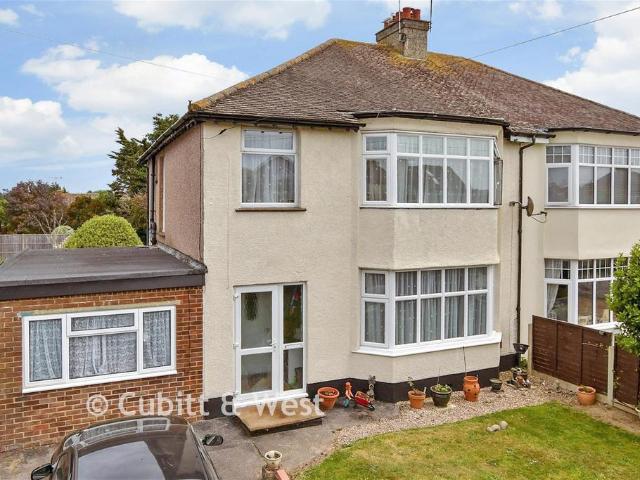 House for sale in Bersted, Clapham