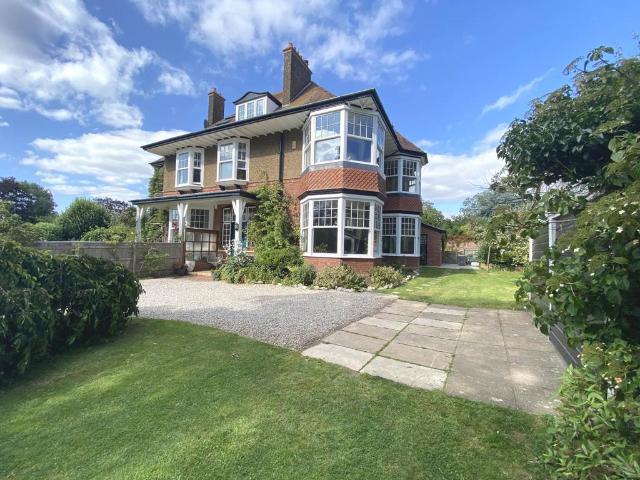 House for sale in Withycombe, Budlake