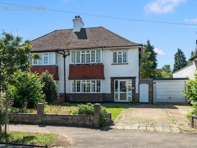 House for sale in South Beddington, Greater London