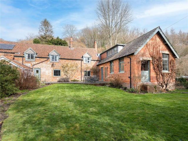 House for sale in Cheverell Parva, Little Cheverell