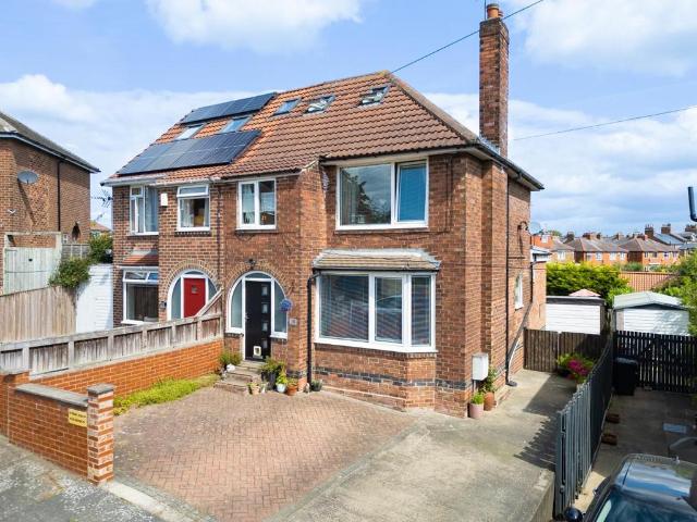 House for sale in Holgate, High Field