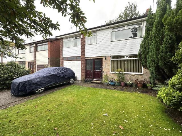 House for sale in High Crompton, Oldham
