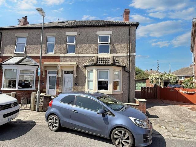 House for sale in Newbiggin by the Sea, Northumberland