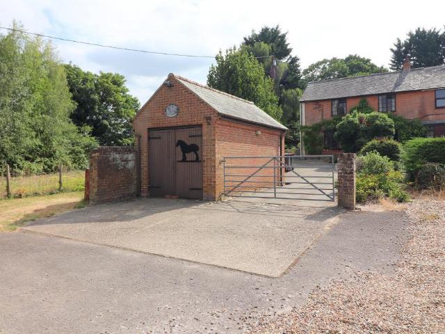 House for sale in Bedfordshire