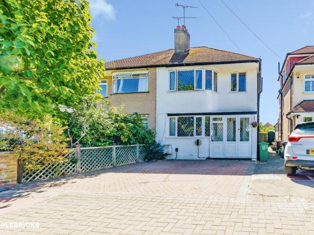House for sale in Hayes, Greater London